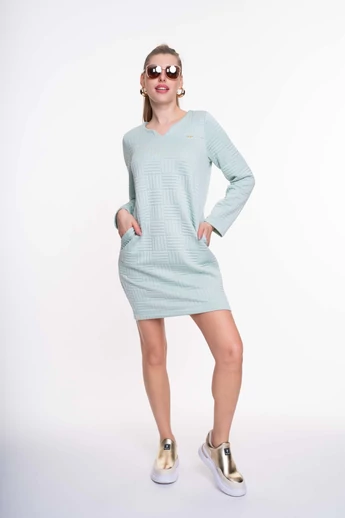 Mayo Chix - Melina Menta Ruha