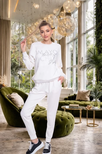 Golden Ecrü Melegítő Együttes