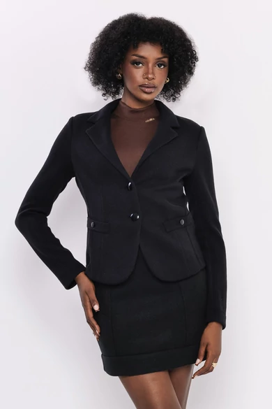 Amnesia - Egla Fekete Zakó