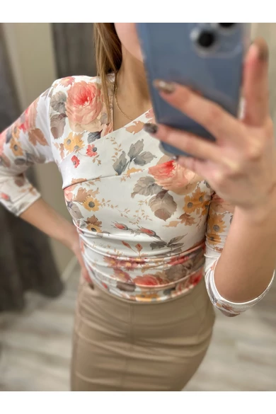 Envy - Átlapolt Virág Mintás Body