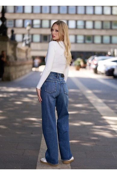 Envy - Bea Ecrü Body