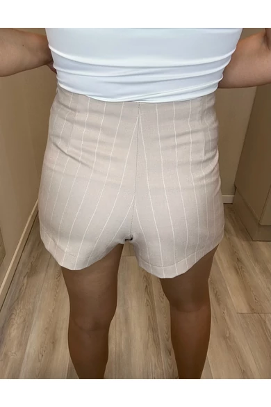 La Pierre - Olaf Bézs-Fehér Csíkos Short