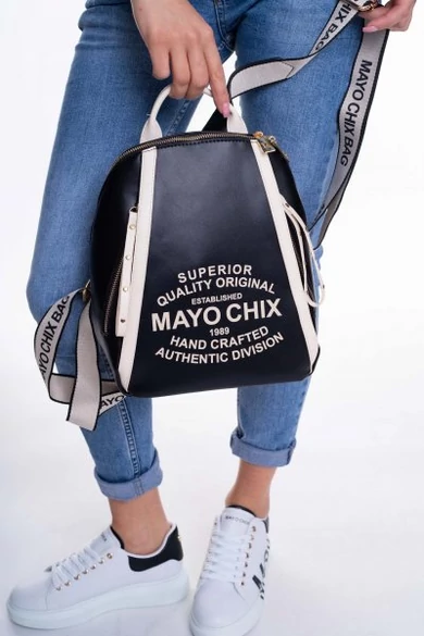 Mayo Chix - Gorka Fekete Hátitáska