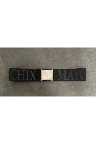 Mayo Chix - Mark Fekete Dombornyomott Öv/Nagy Betűs