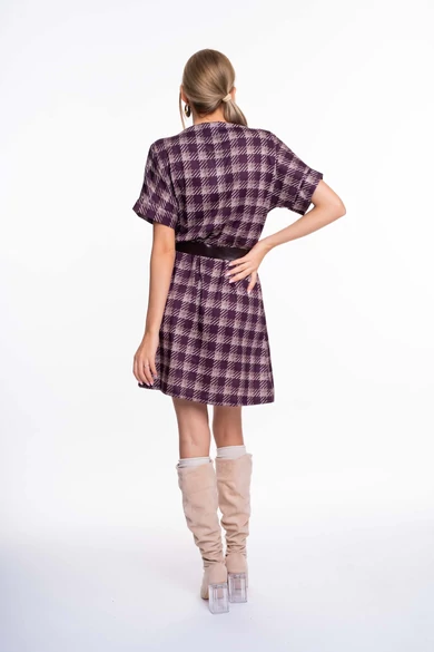 Mayo Chix – Lídia Kockás Padlizsán-Fangó Ruha