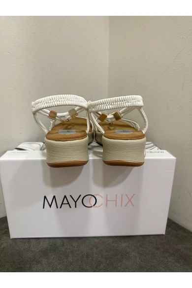 Mayo Chix - 5142 Bézs Ezüst Szandál