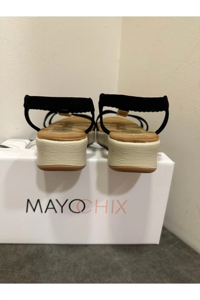 Mayo Chix - 5144 Bézs Fekete Szandál