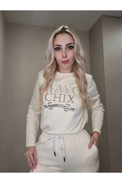 Mayo Chix - Play Halványsárga Melegítő Együttes
