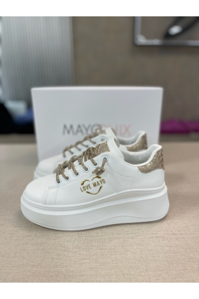 Mayo Chix - 4100 Strasszos Fűzős Fehér Sneaker