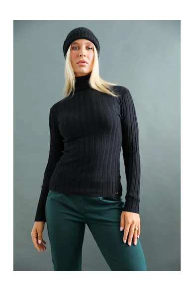 Warp Zone - Fekete Kötött Pulóver